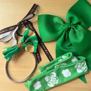 Girl Scouts green ribbon hair bow lot